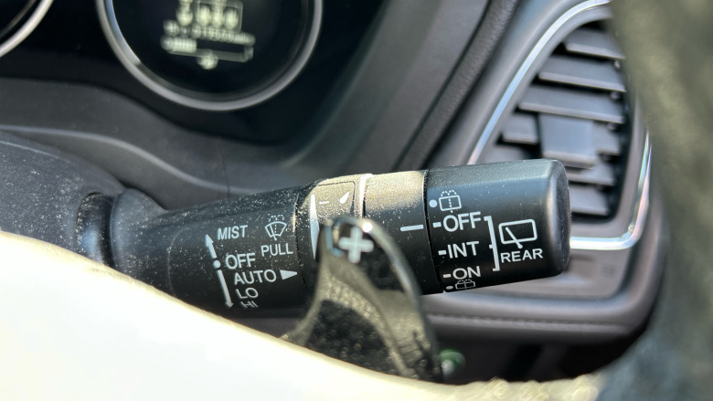 Honda HR-V 1.5 i-VTEC SE Navi CVT 5dr Petrol Hatchback